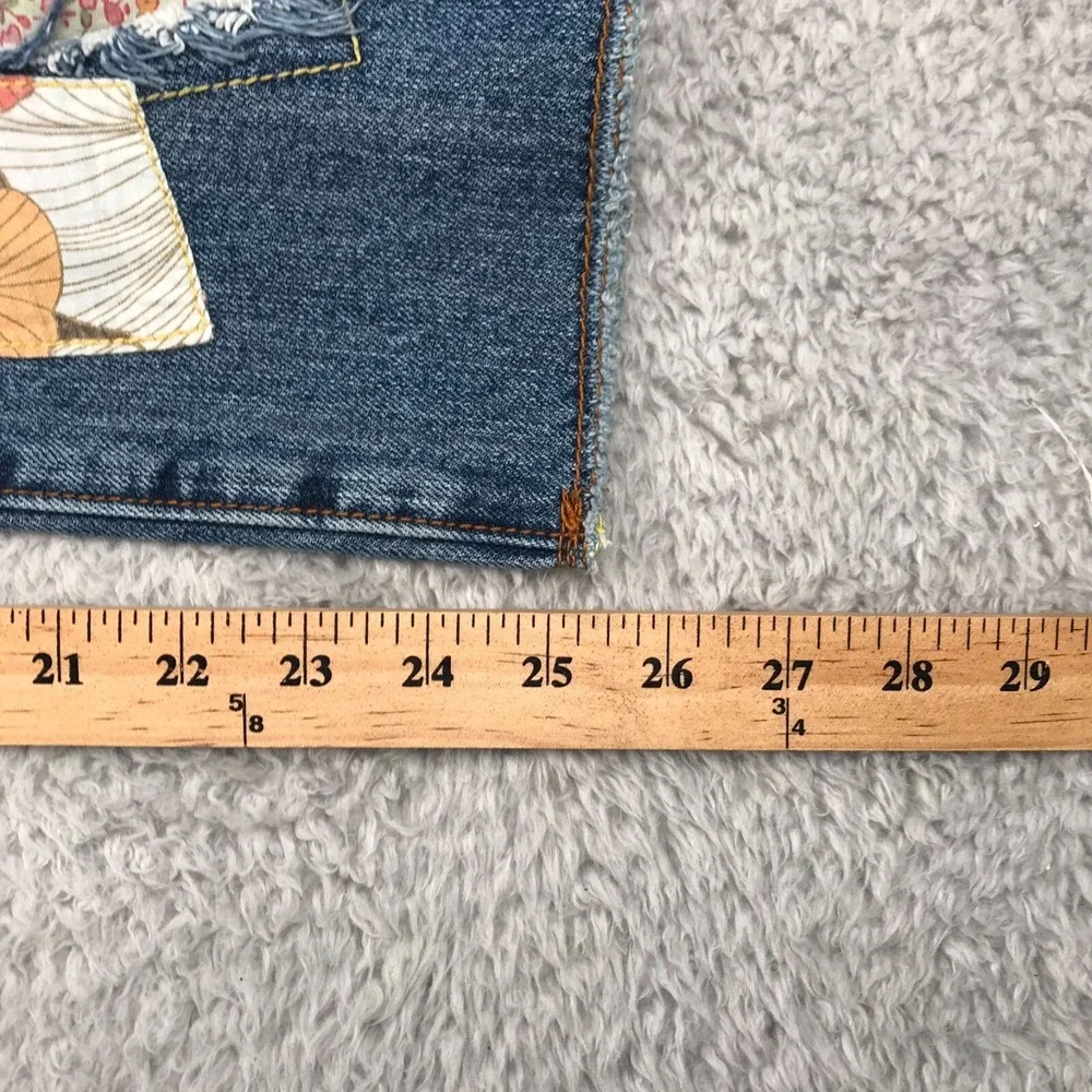 Miss Me Jeans Womens 29 (31x25) Distressed Patchwork Cropped Retro Hippie Denim - Picture 11 of 14